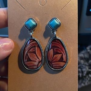 Western style post back earrings